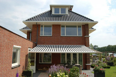 zonnescherm, zonneluifel, zonnetent, luifel, knikarmscherm, zonwering, buitenzonwering